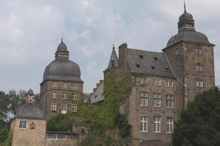 Totale: Schloss Myllendonk in Herrenshoff